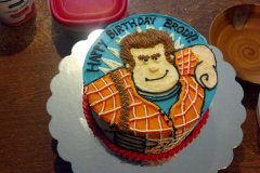 wreck it ralph cake